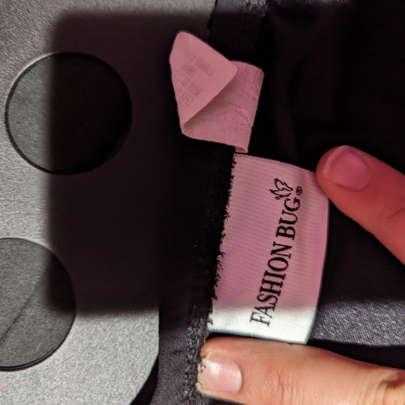 Skirt - Picture 2 of 2